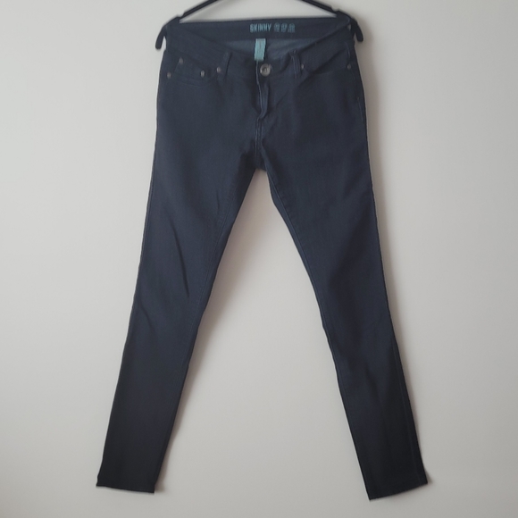 DENIM Co Dark Wash Low Rise Skinny Jeans - Picture 2 of 10
